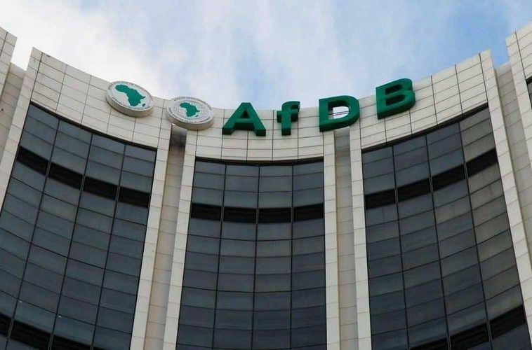 La BAD mise sur l’intelligence artificielle pour accélérer l’Agenda 2063/ Un séminaire continental à Lusaka forme les États membres aux outils numériques de suivi et d’évaluation