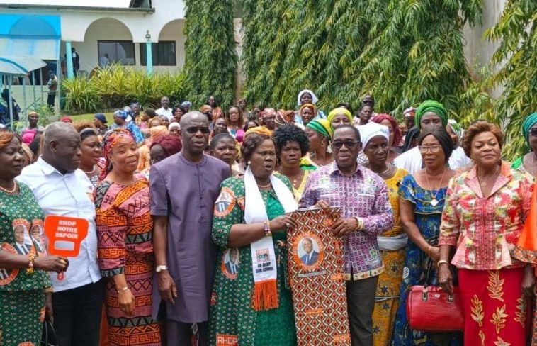Sud-Comoé / les femmes du RHDP déterminées à soutenir Alassane Ouattara