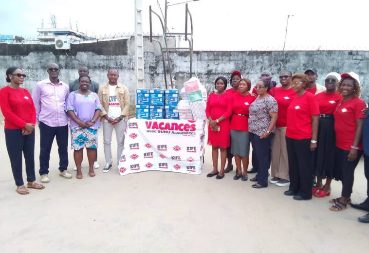 2e édition Programme Kiff tes vacances/  SUNU Assurances Vie offre des kits scolaires aux élèves sourds-muets