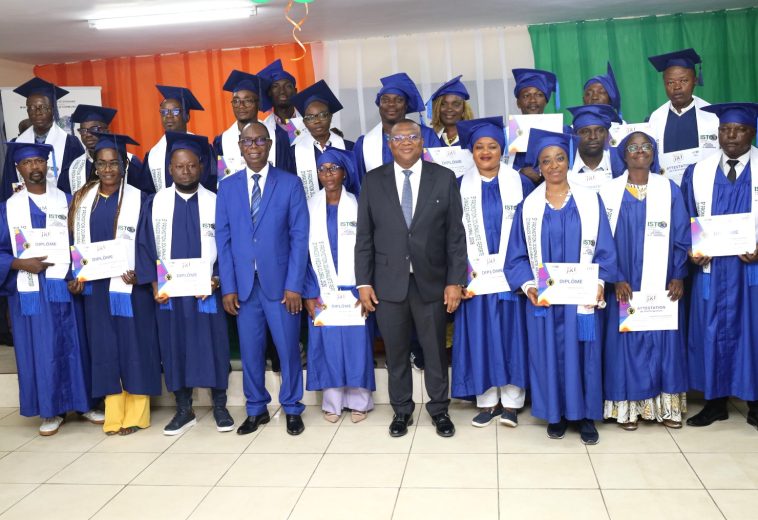 Formation et professionnalisation des médias: L’Istc diplôme 20 journalistes-reporters d’images de la 5ᵉ promotion Jrimg