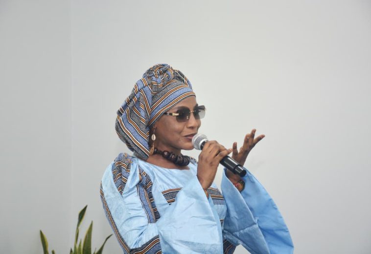 Showbiz/ Aïcha Traoré dévoile “Destiné”, son 4e album