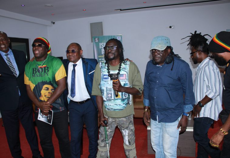 Spectacle / Pour ses 40 ans de carrière: Ismaël Isaac va communier avec son public au Parc des Expositions d’Abidjan